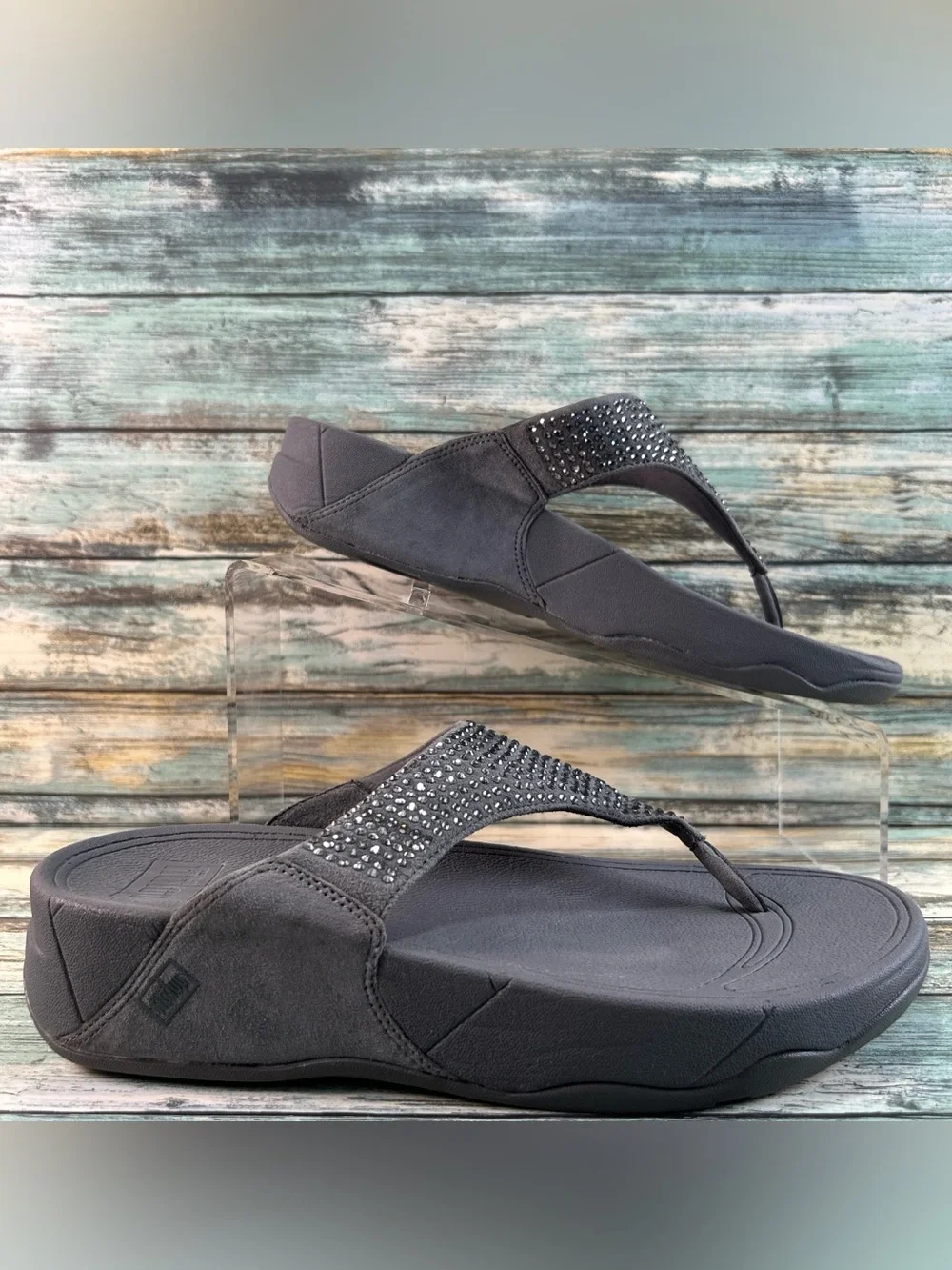FITFLOP Lulu Flip Flop Sandals 7 Wedge Bling Summer Comfort Gray Crystals Suede